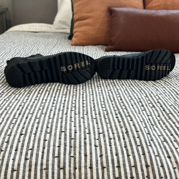 Sorel chelsea bootie - Picture 3 of 5